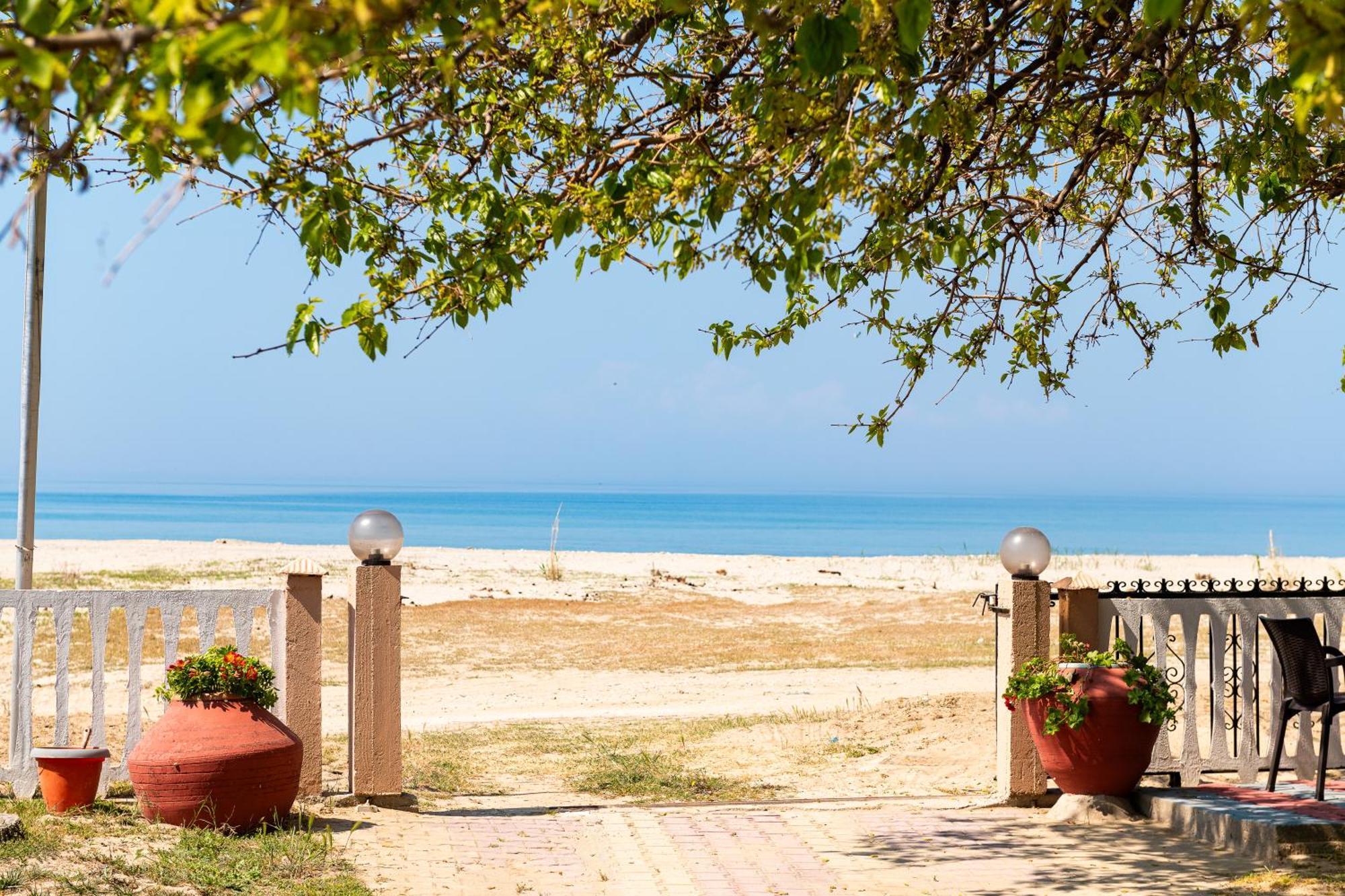 פוטוס Opalium Beach Front Suites מראה חיצוני תמונה