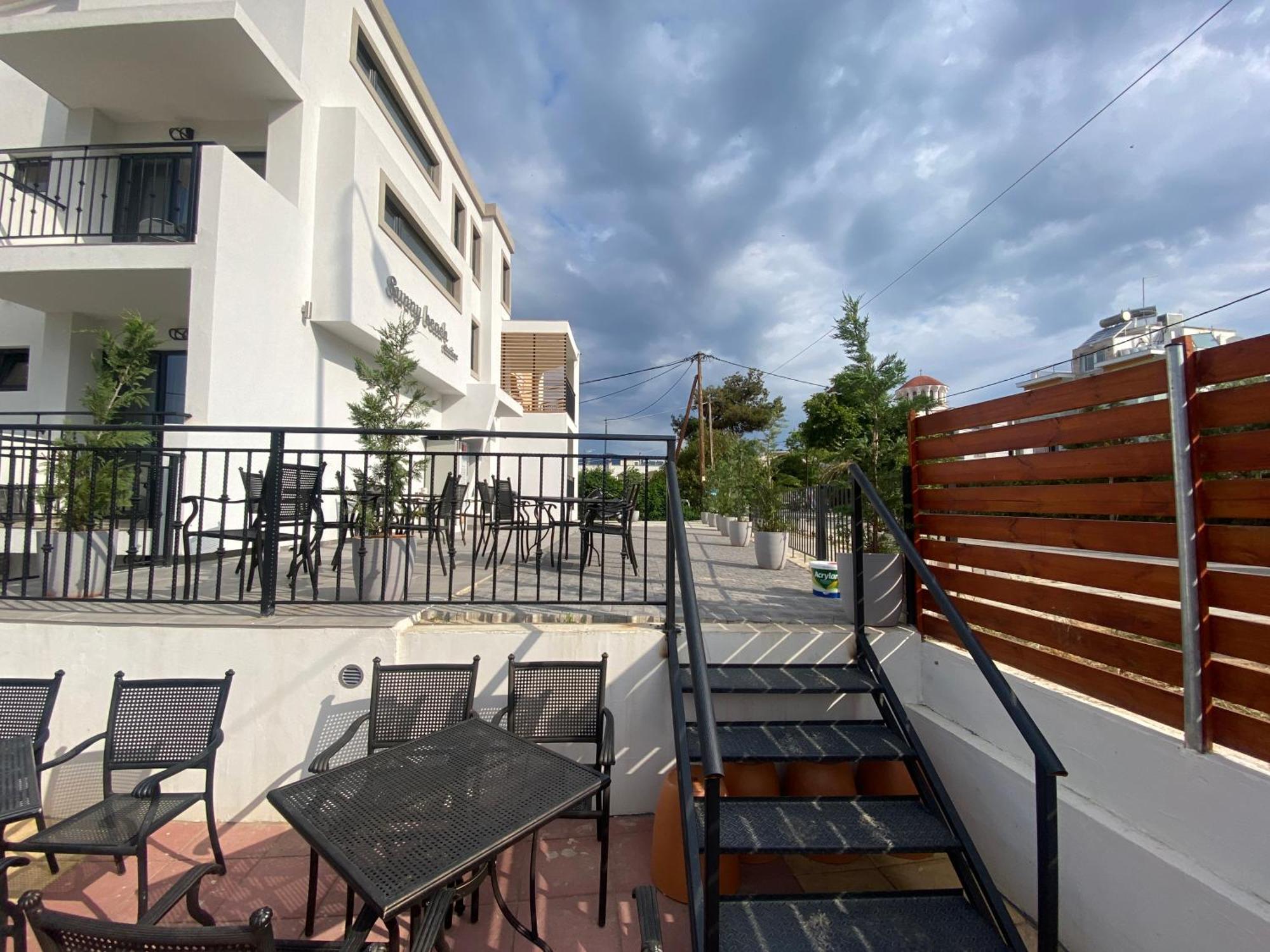 פוטוס Opalium Beach Front Suites מראה חיצוני תמונה