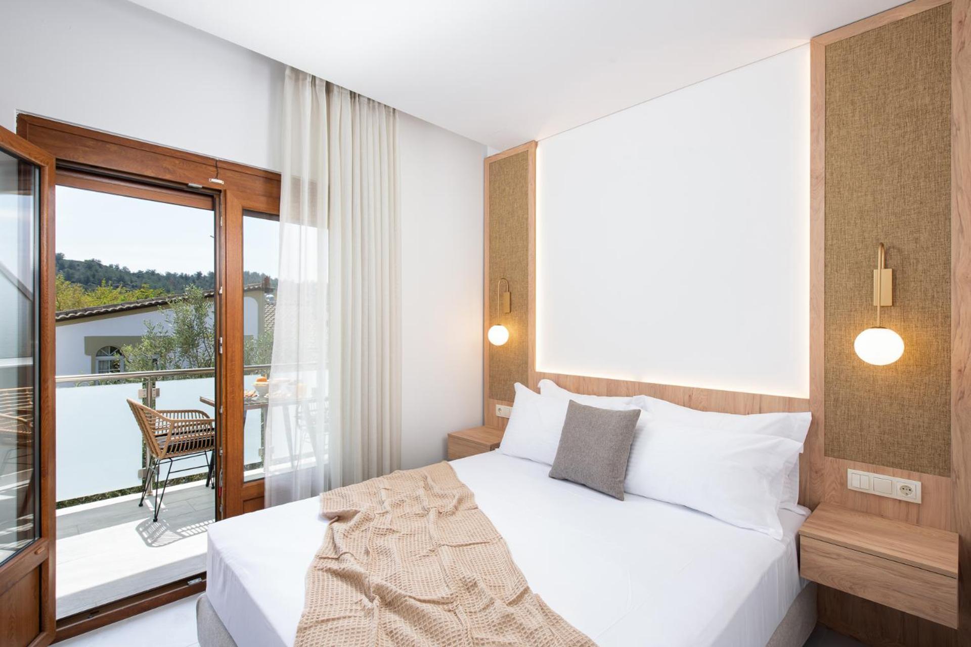 פוטוס Opalium Beach Front Suites מראה חיצוני תמונה